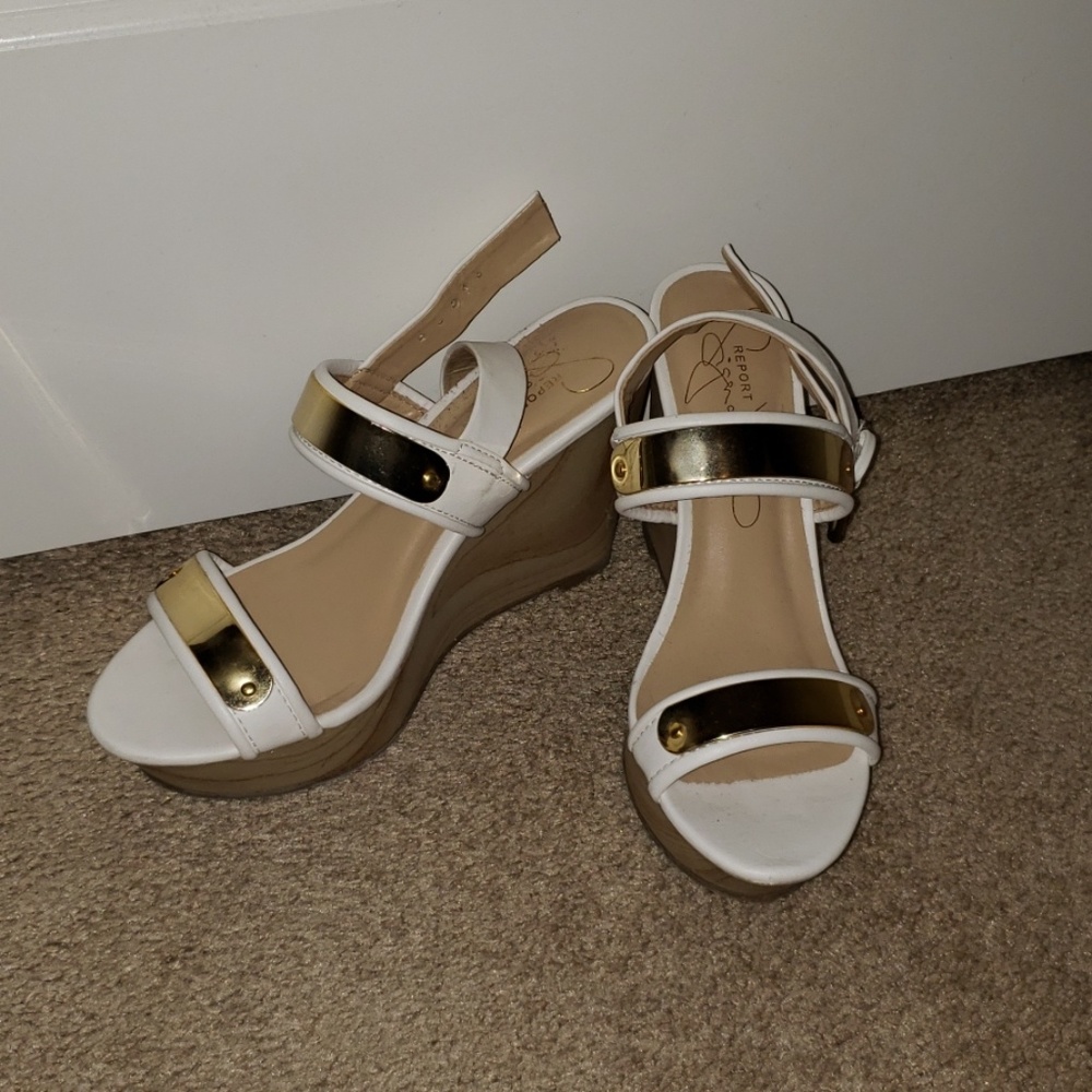 Ivory Report Signature Size 9 Heel